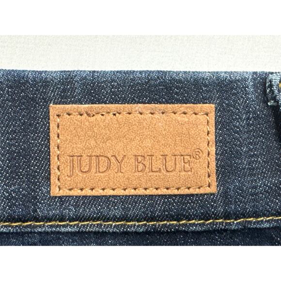 NWT Judy Blue Women's High Waist Blakely Pull On Bermuda Shorts - XS (24x7.5) - Picture 3 of 9